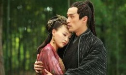 国产情侣第一页